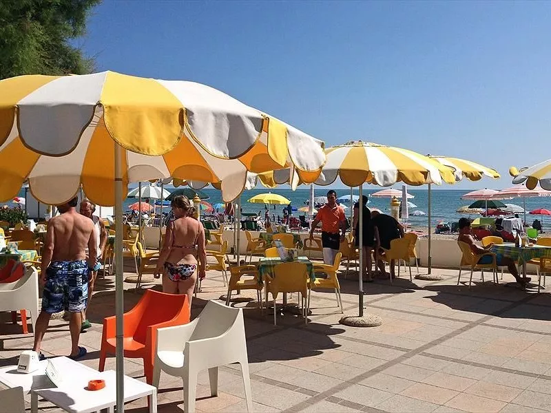 Hu Norcenni Girasole Village -