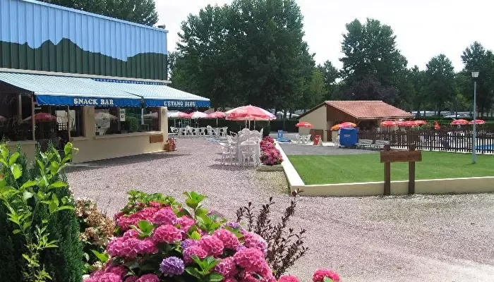 Camping LEtang Bleu 