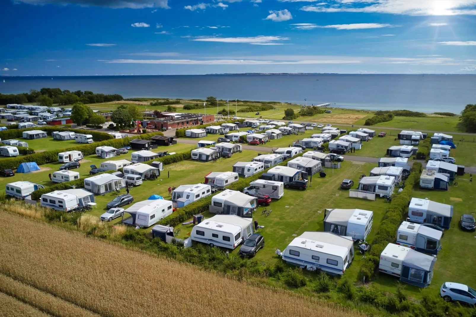 Hygge Strand Camping 