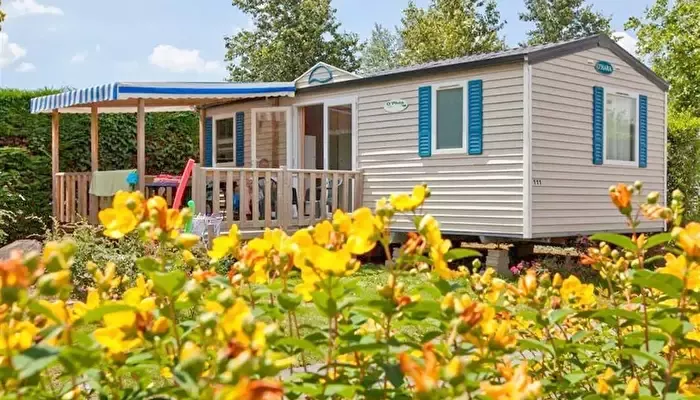 Camping Airotel La Roseraie -