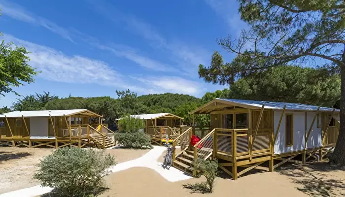 Flower Camping Les Biches -