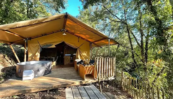 Camping Moulin de Chaules -
