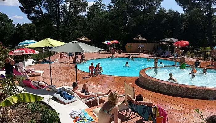 Camping La Simioune 