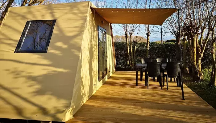 Flower Camping Le Fou du Roi -