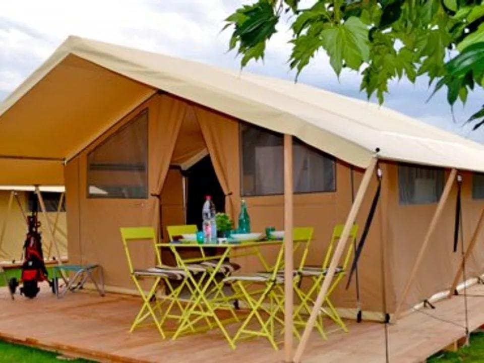 Camping Des Trois Lacs 