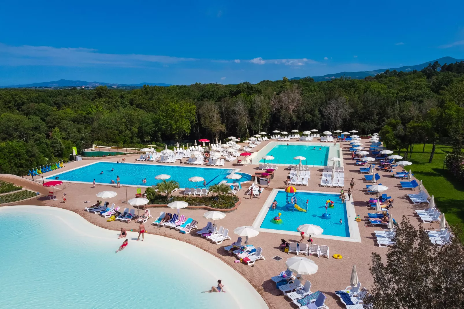 Hu Montescudaio Village -