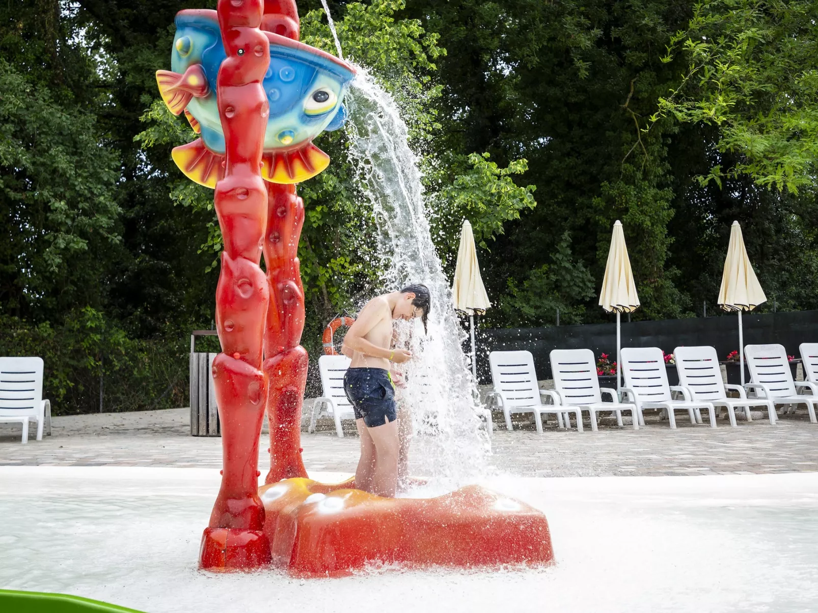 Hu Park Albatros Village -