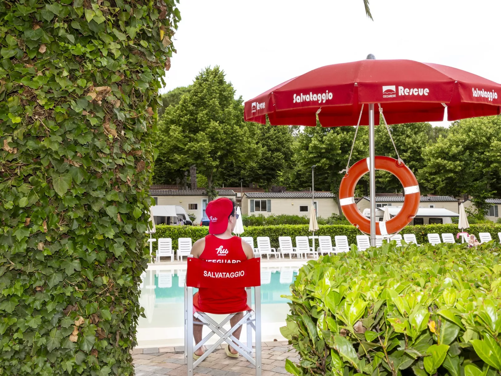 Hu Park Albatros Village -