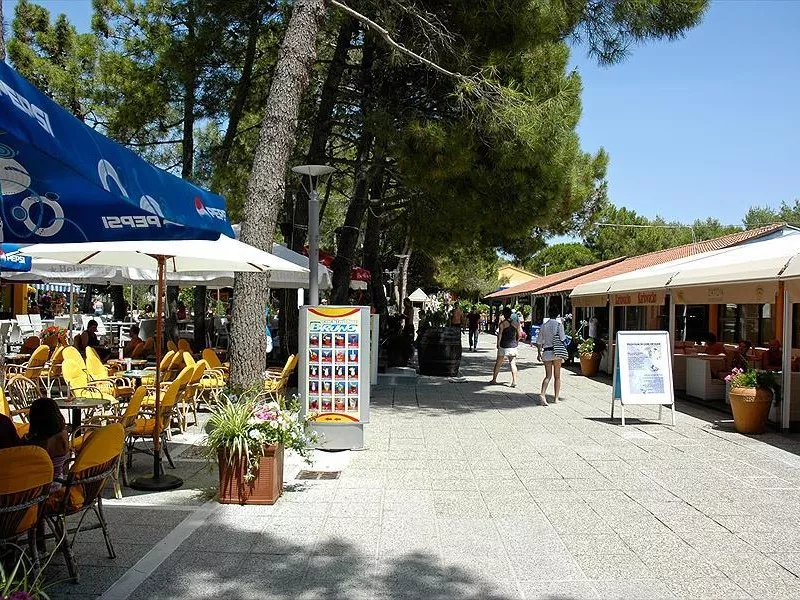 Oliva Camp & Residence -