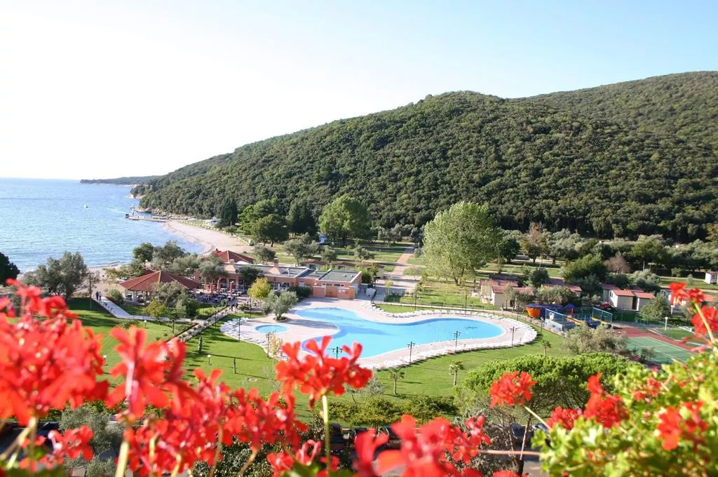 Oliva Camp & Residence -
