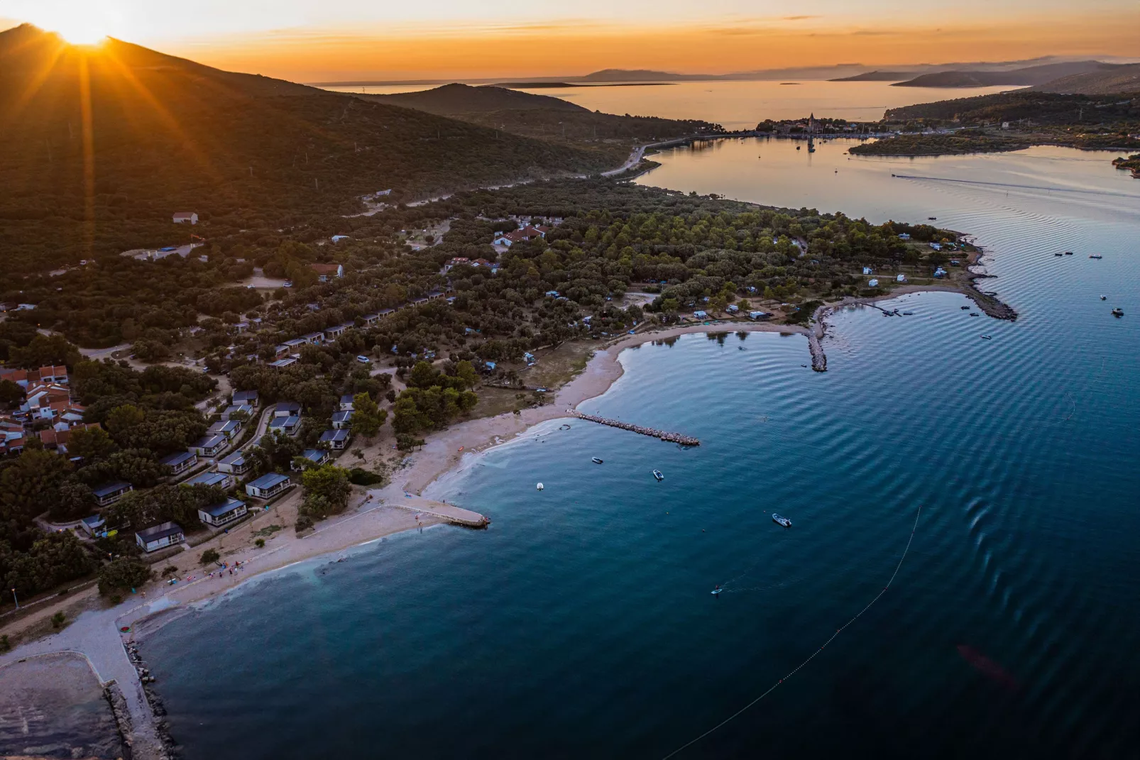 Lopari Camping Resort 