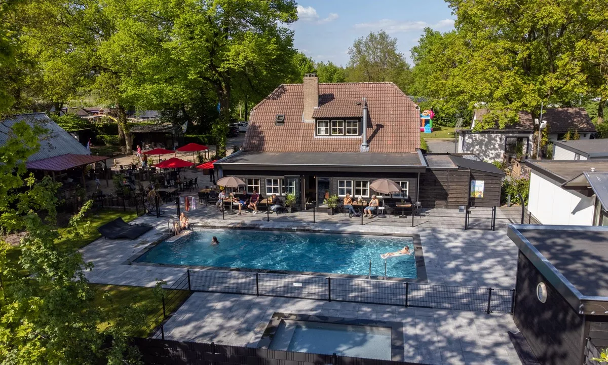 Camping De Vinkenkamp-