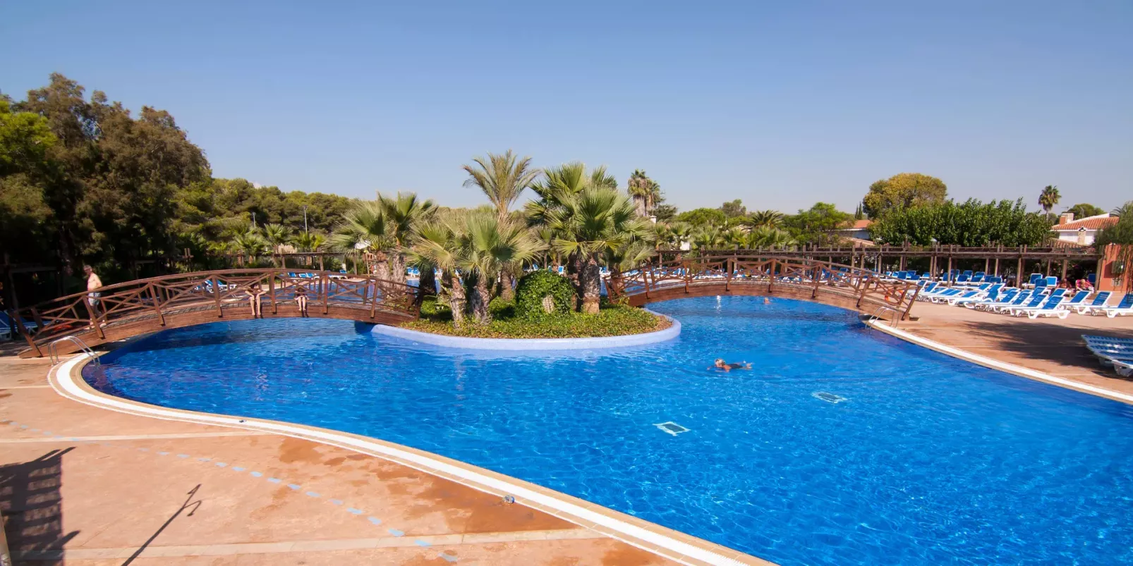 Camping Torre de la Mora S.A. -