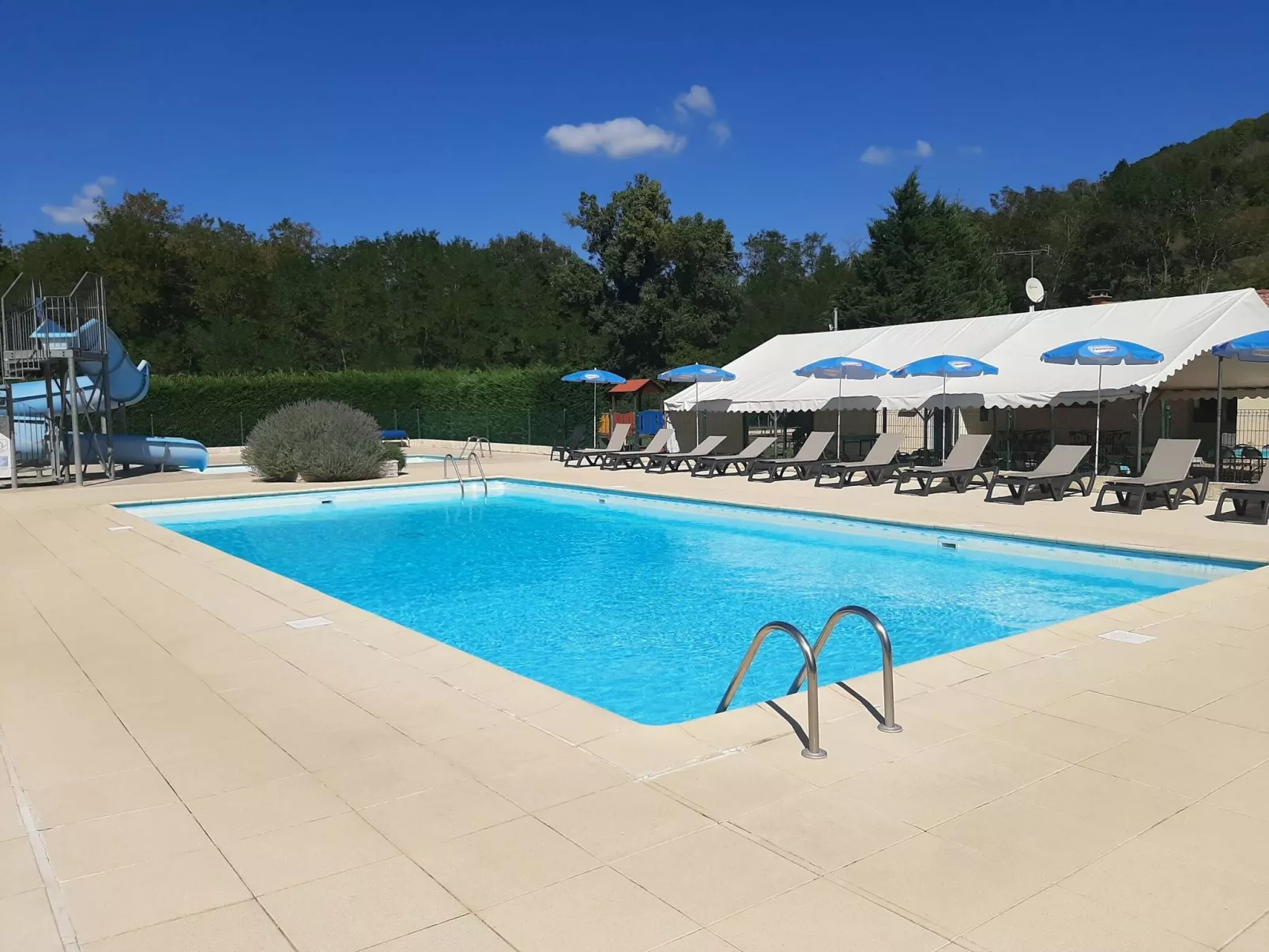 Camping Les Loges -