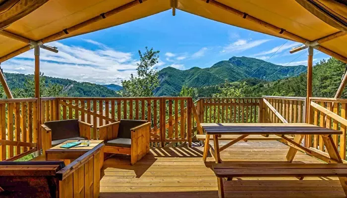 Flower Camping Le Clot du Jay -