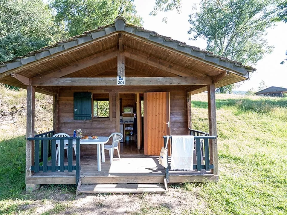 Flower Camping Le Lac du Causse 