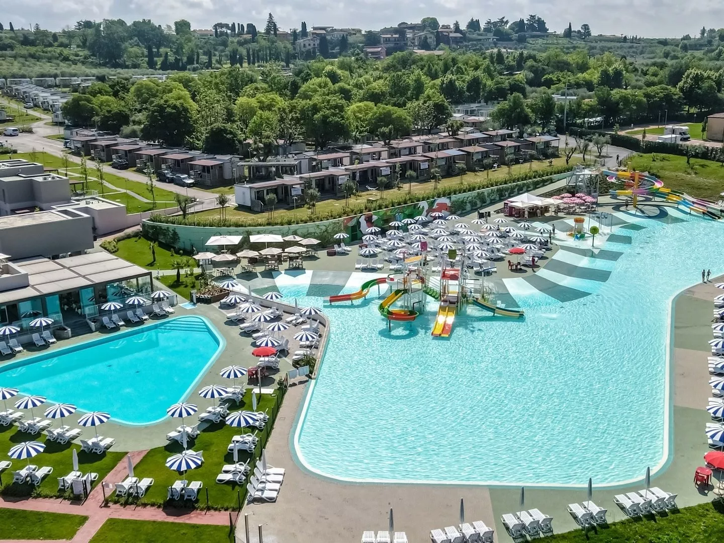 Hu I Pini Village -