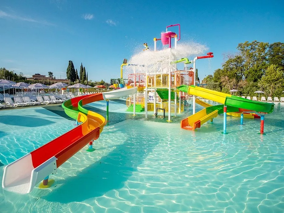 Hu I Pini Village -