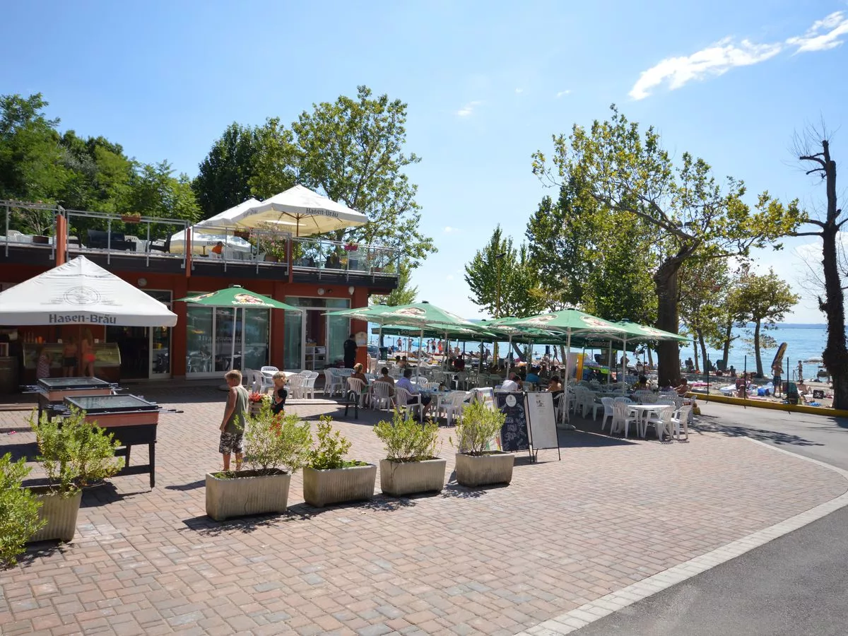 Hu I Pini Village -