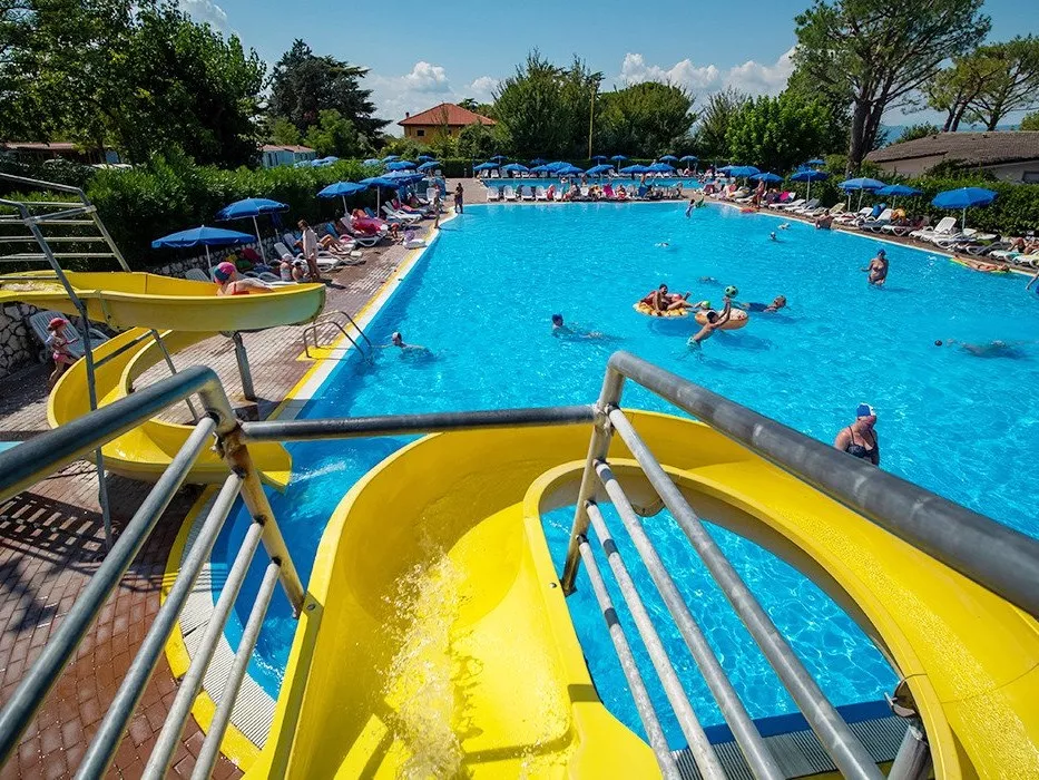 Hu I Pini Village -
