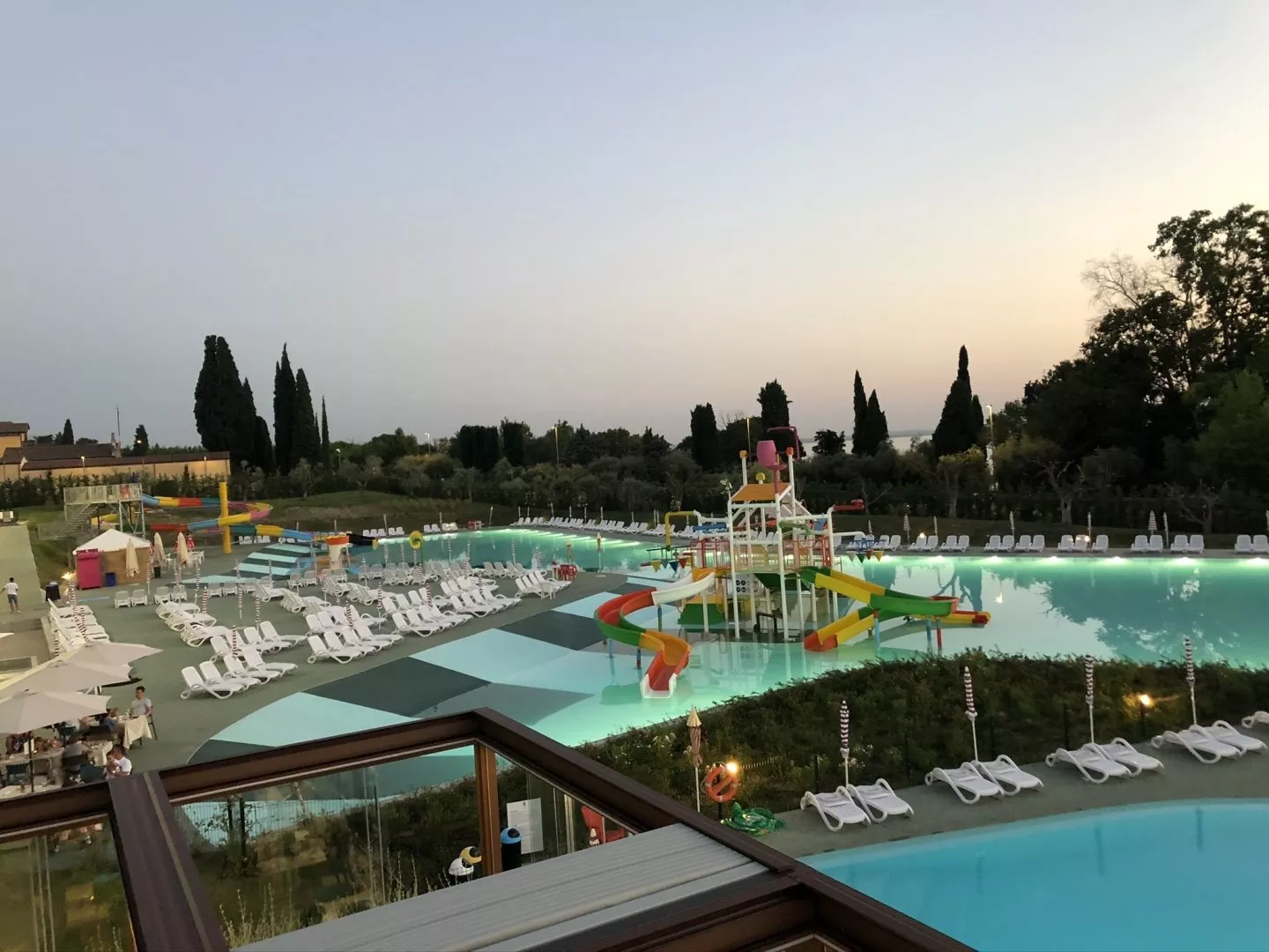Hu I Pini Village -