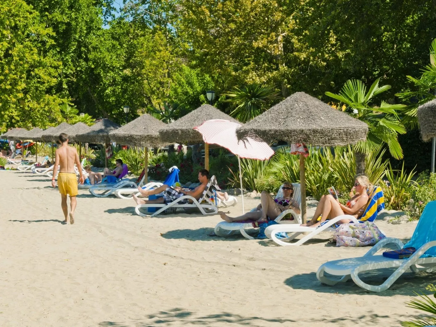 Hu I Pini Village -