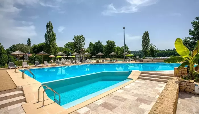 Flower Camping Trémolat Les Berges de la Dordogne -
