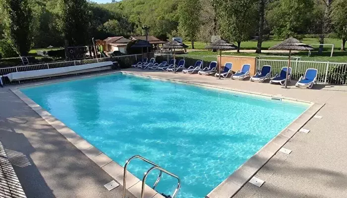 Camping Le Douzou