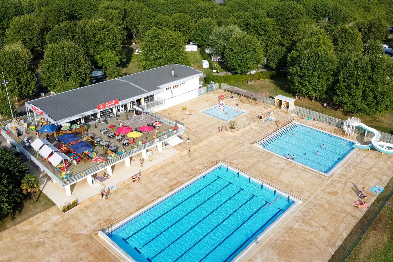 Camping Thoissey Val de Saône -
