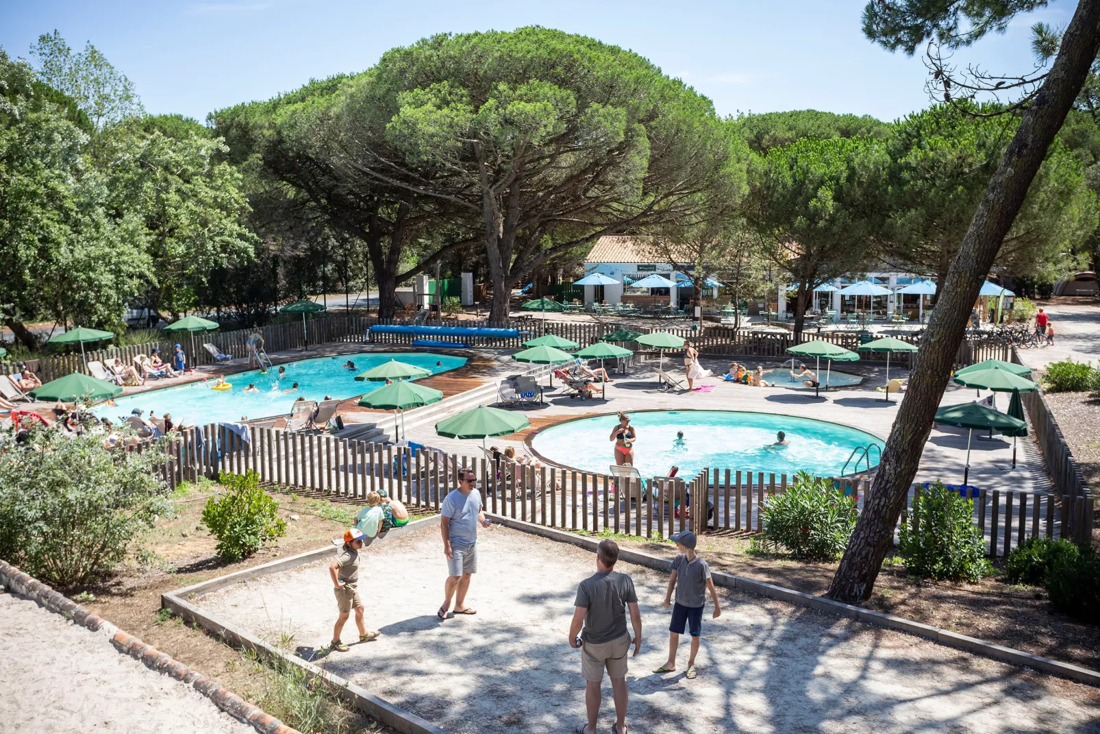 Camping Huttopia Chardons Bleus - Ile de Ré -