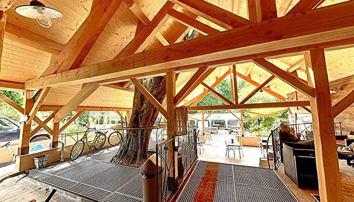 Camping Les Rochers des Parcs 