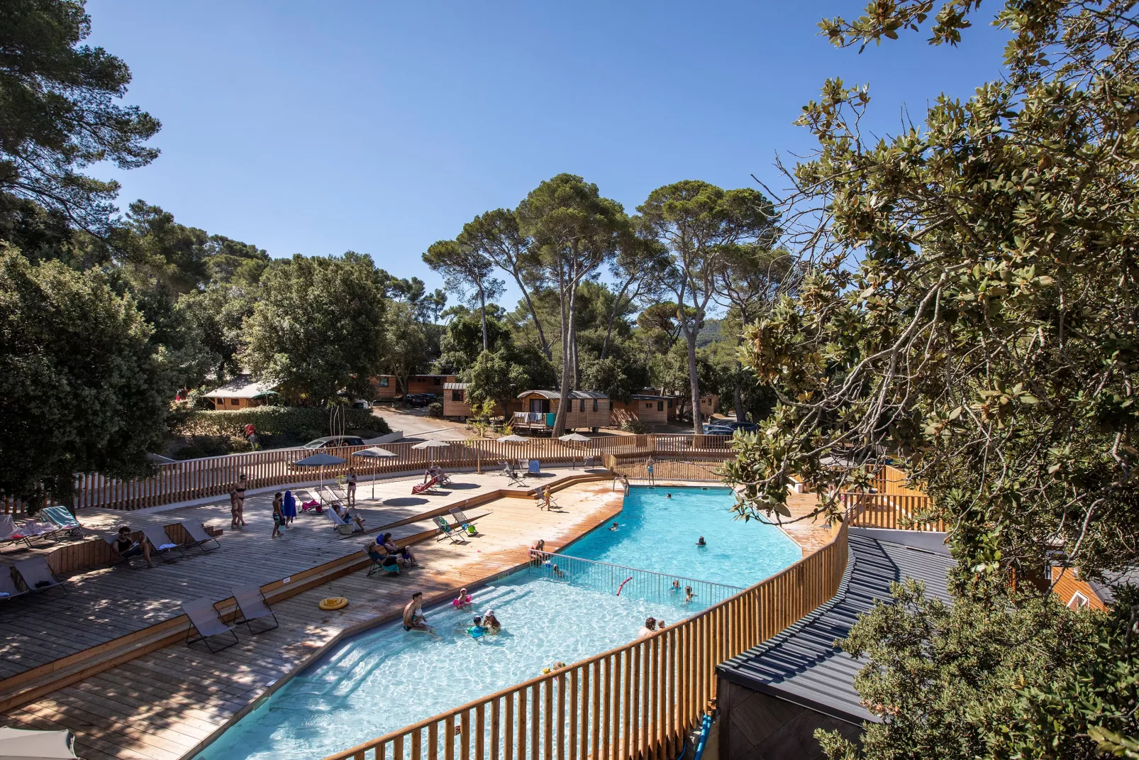 Camping Huttopia Forêt de Janas 