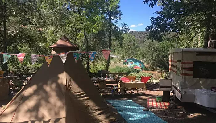 Camping La Corconne 