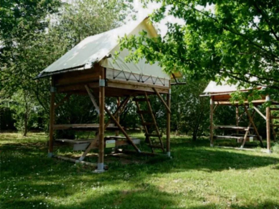 Camping Lot & Bastides à Pujols 