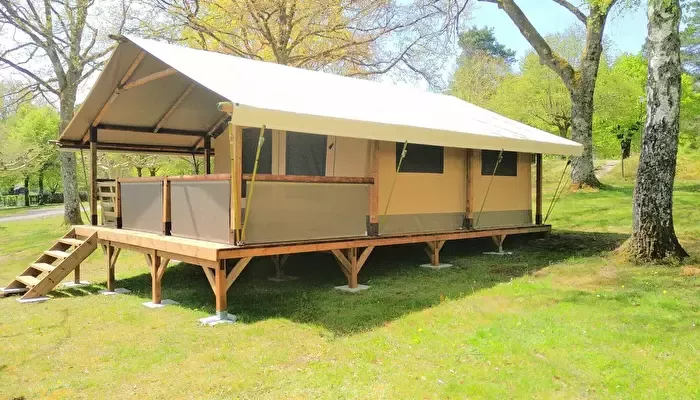 Camping Domaine du Lac de Feyt