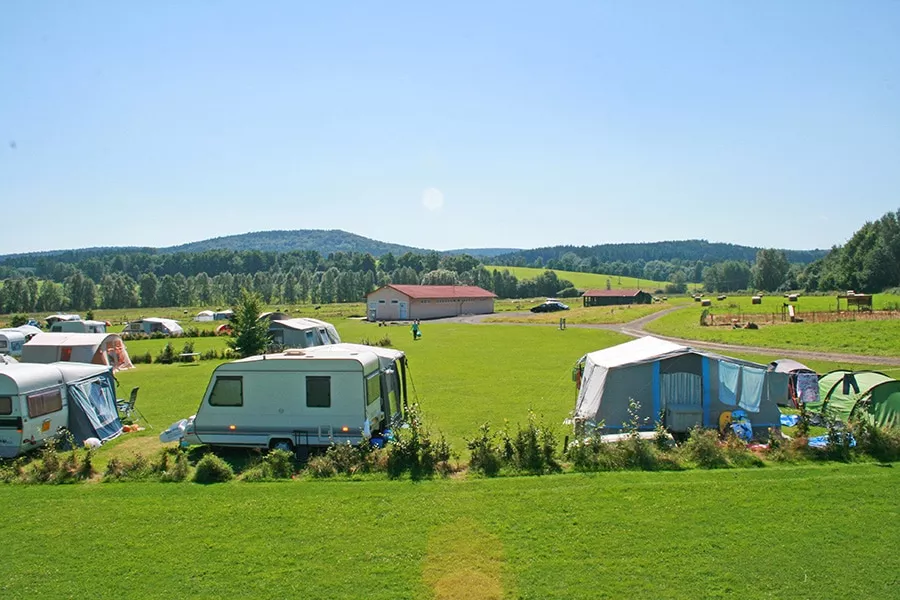 Camping De Regenboog / Kemp Sluknov-
