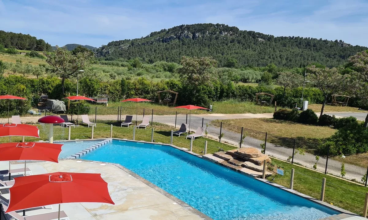 Flower Camping de lOlivigne -