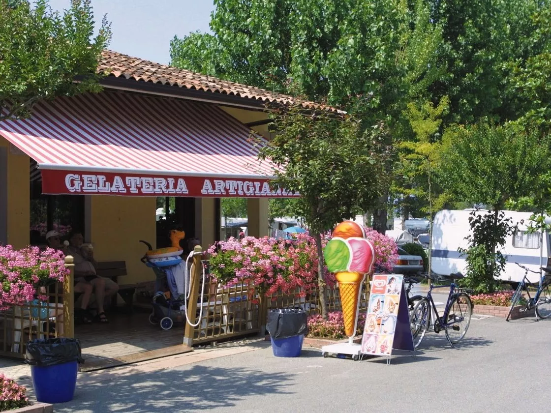 Boutique Camping Santa Marina -
