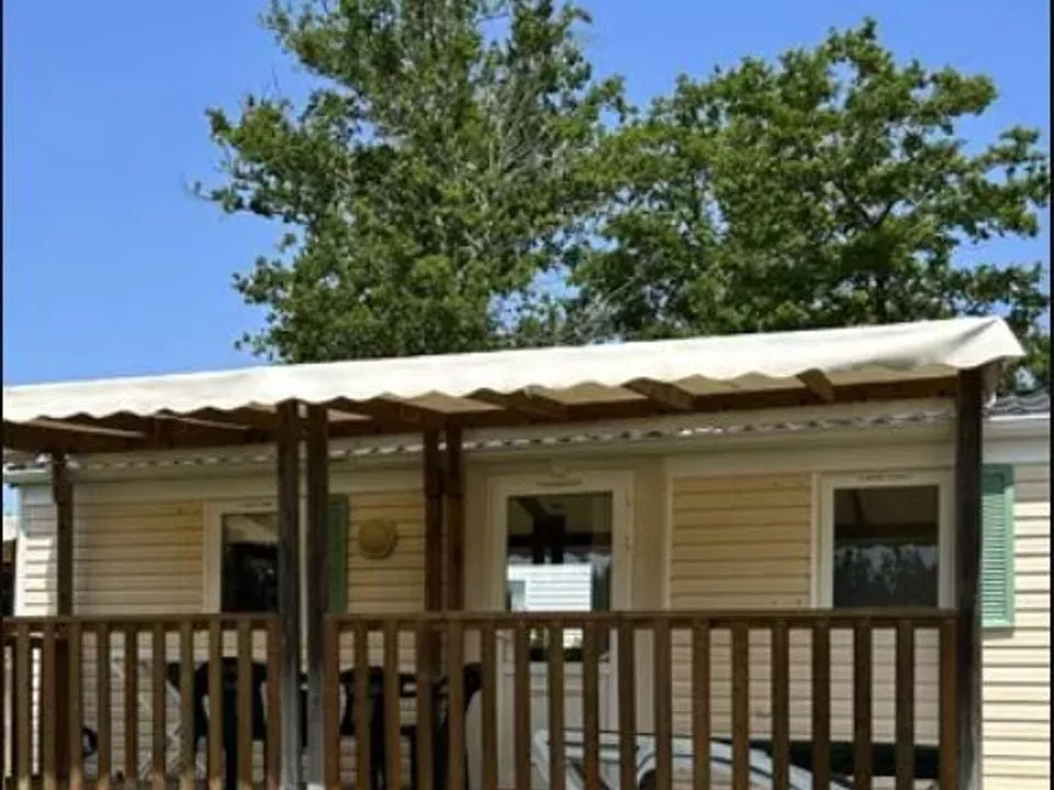 Camping Les Pins du Soleil 
