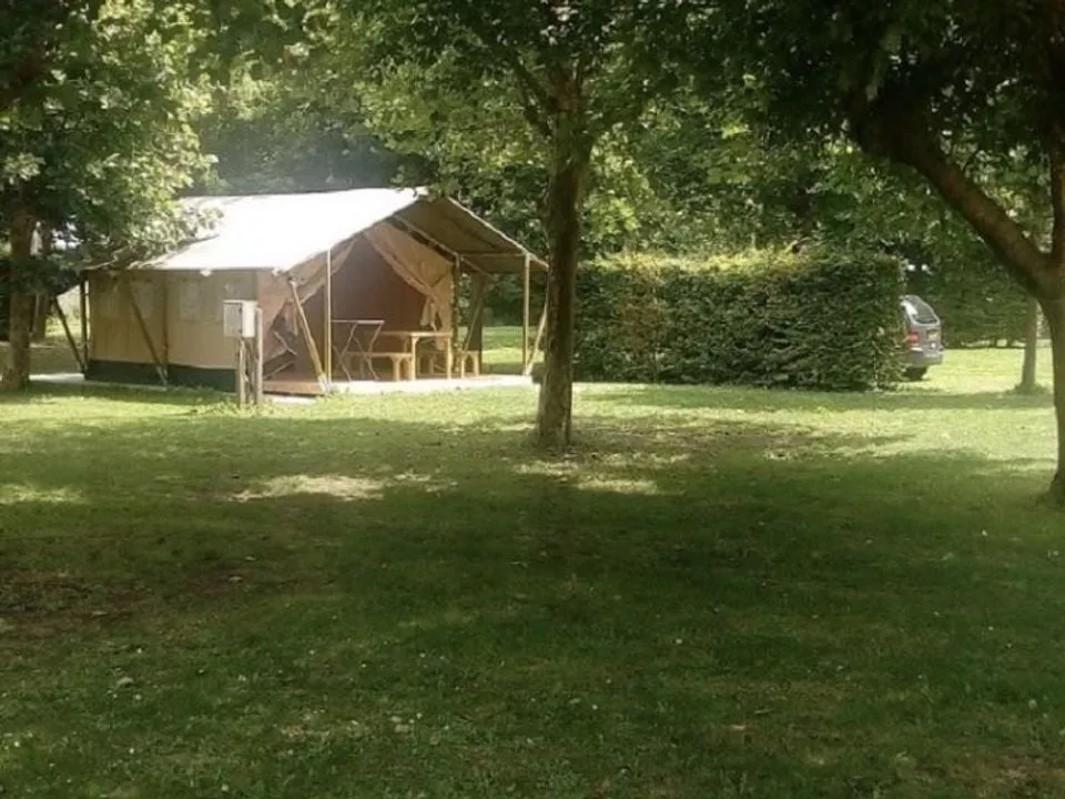 Camping Paradis Aubeterre-sur-Dronne 