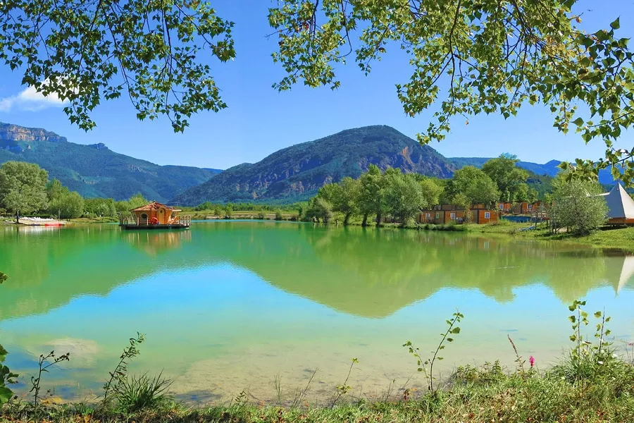 Camping KOAWA Le Lac Bleu -
