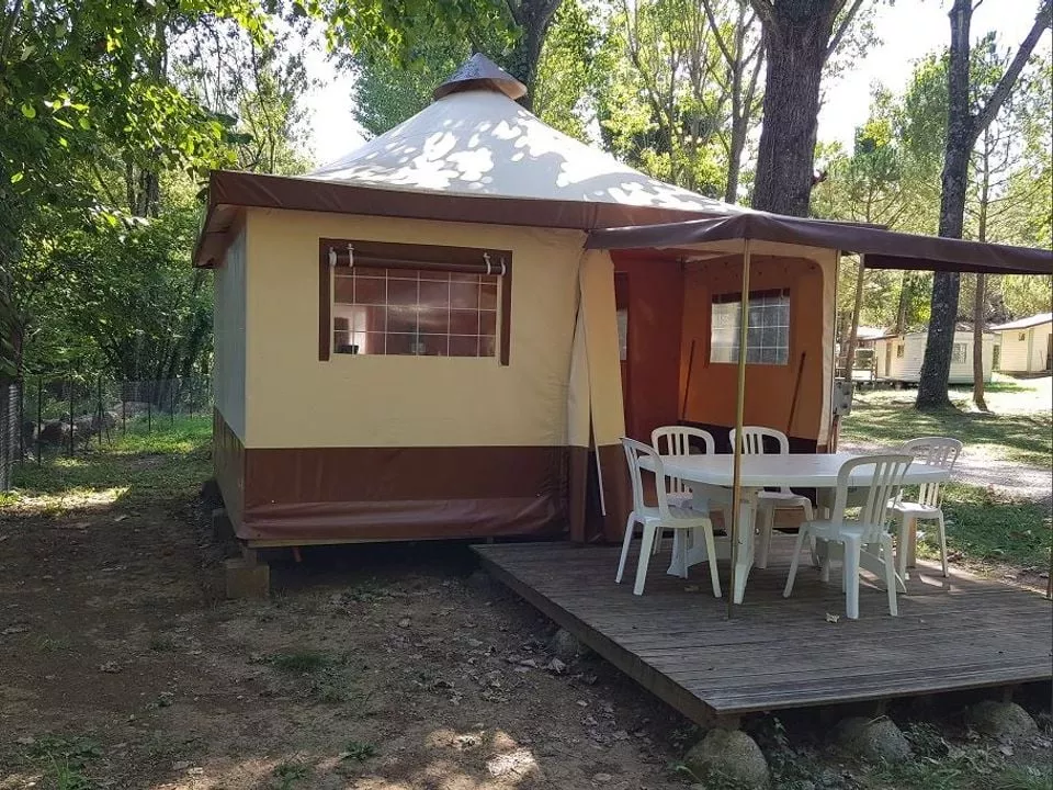 Camping De Graniers 
