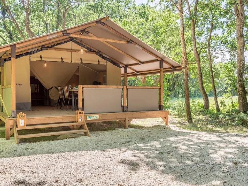 Flower Camping Les Truffières -