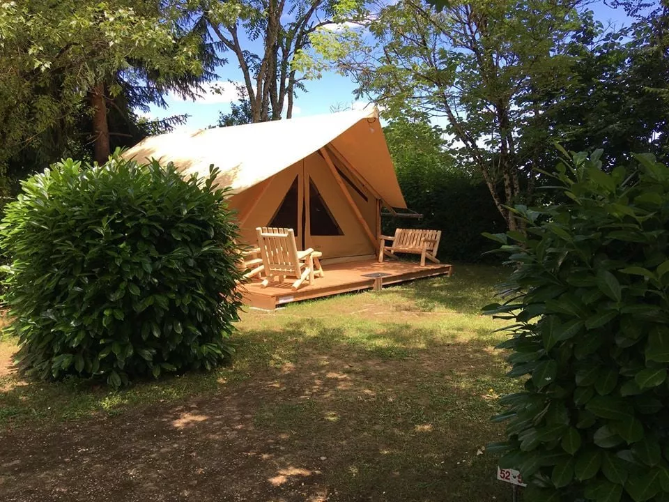 Camping Pommiers des Trois Pays 