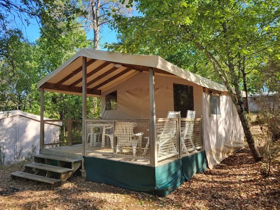 Camping Des Bastides