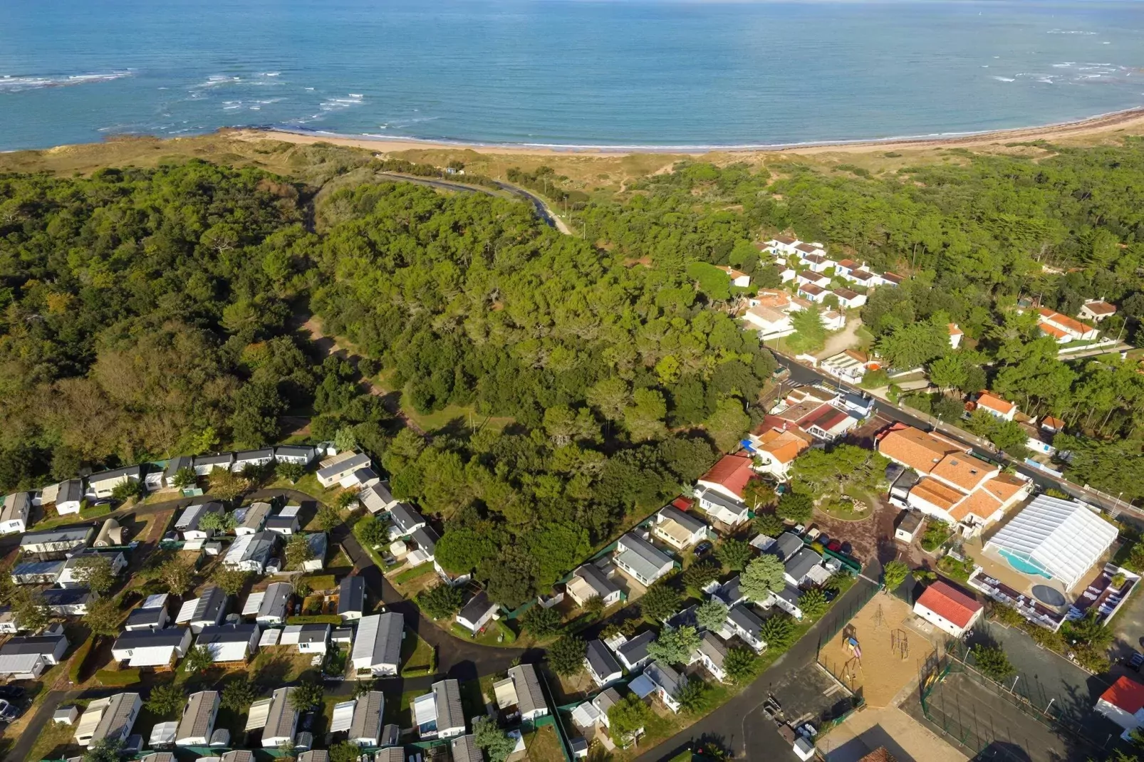 Camping Les Sables Vignier Plage 