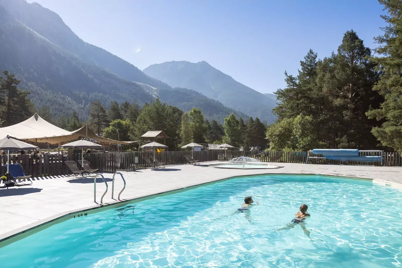 Camping Huttopia La Clarée -