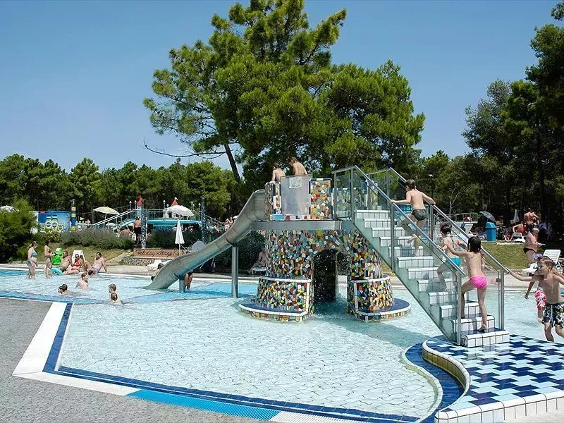 Oliva Camp & Residence -
