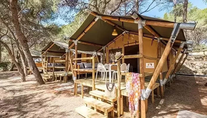 Camping Torre de la Mora S.A. -