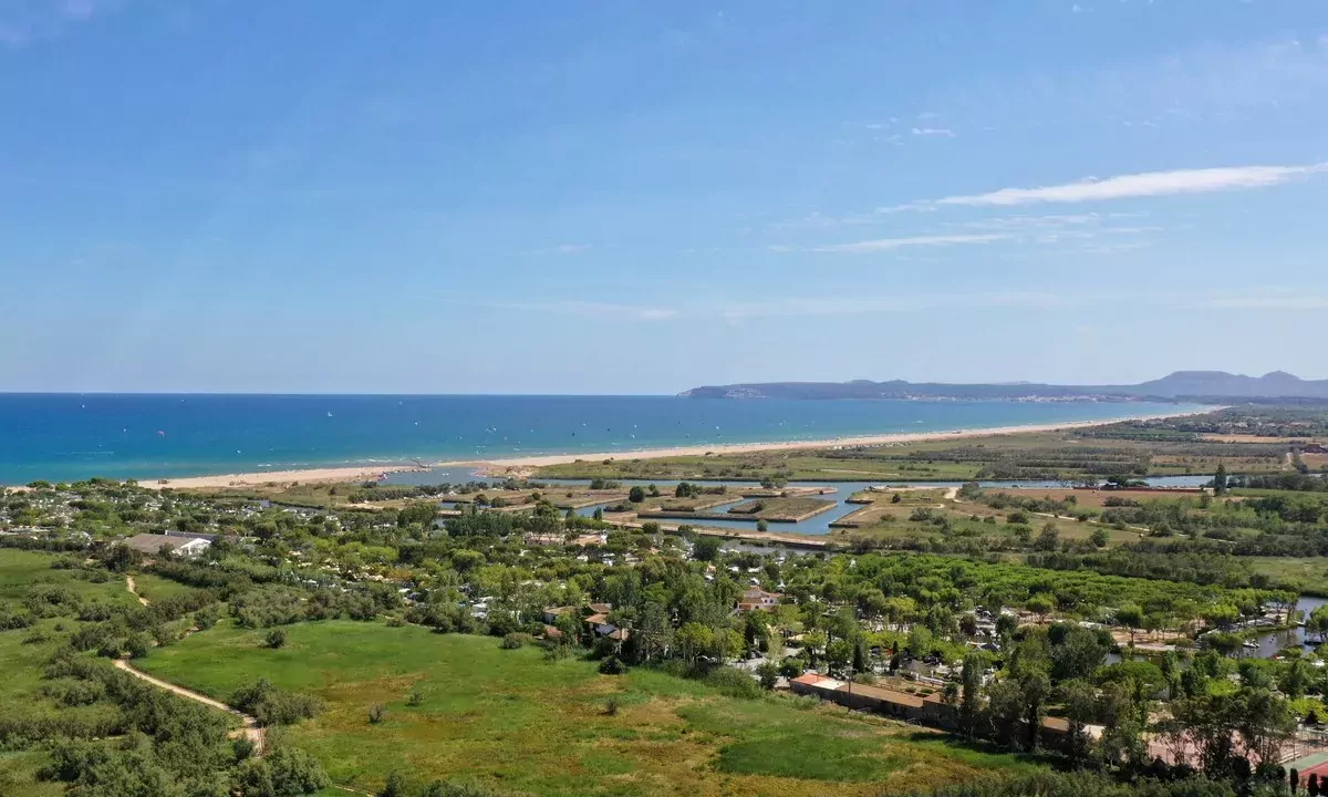 Camping & Caravaning Nautic Almata -